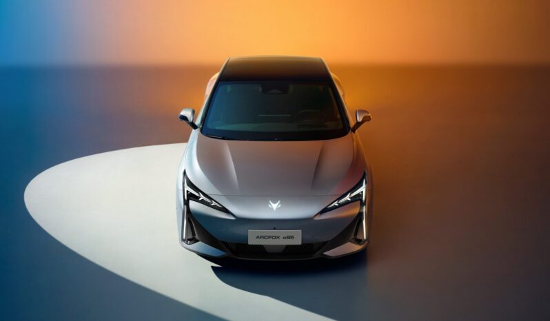 
								ARCFOX Alpha S5 full									