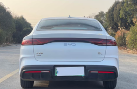 BYD Qin L DM-i 80 km PHEV