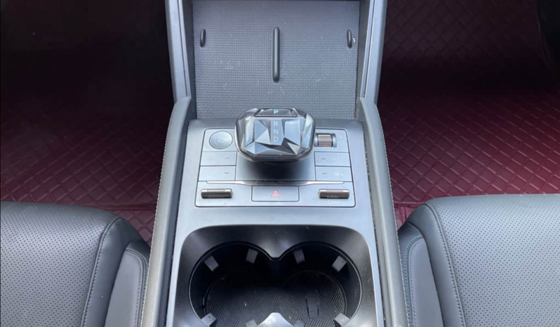 
								BYD Qin L DM-i 80 km PHEV full									