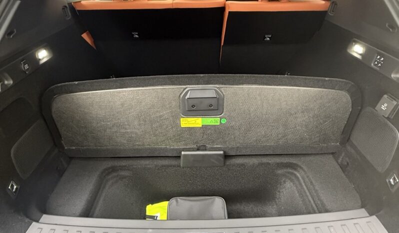 
								ZEEKR 7X 2025 100 kWh Long Range AWD Smart Driving Edition full									