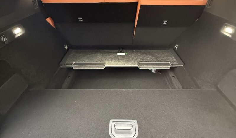 
								ZEEKR 7X 2025 100 kWh Long Range AWD Smart Driving Edition full									